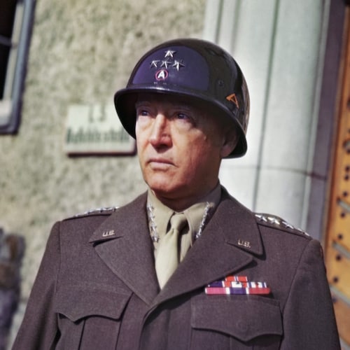 American Patriot dedicated to Making America Great Again and destroying socialism! Support Conservative Candidates and B...