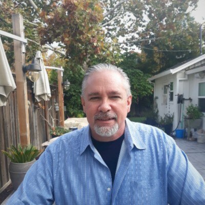 Software SOLUTIONeer | Helping Tech Leaders Build & Nurture SW Dev Teams in the USA...NearShore...OffShore | Microservic...