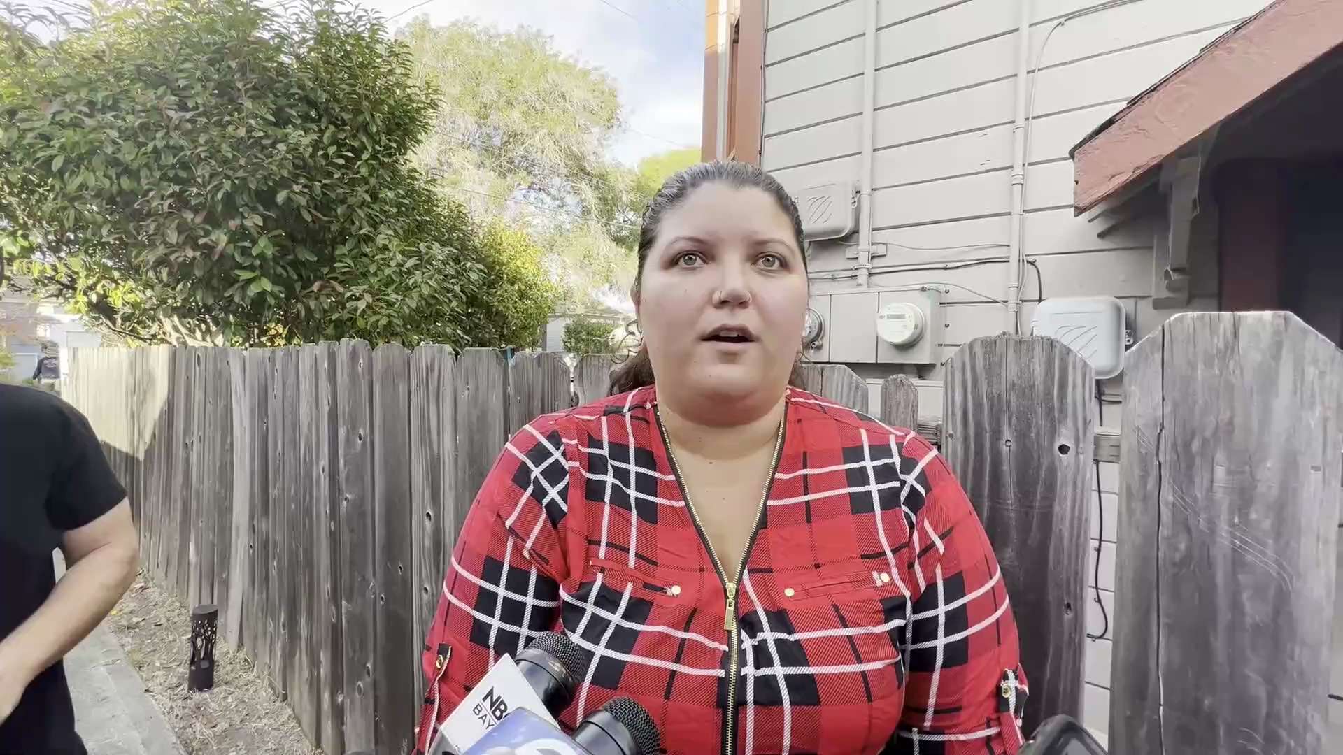 BREAKING: Interview with neighbors of Paul Pelosi's attacker 'They are nudist drug abusers, support ...