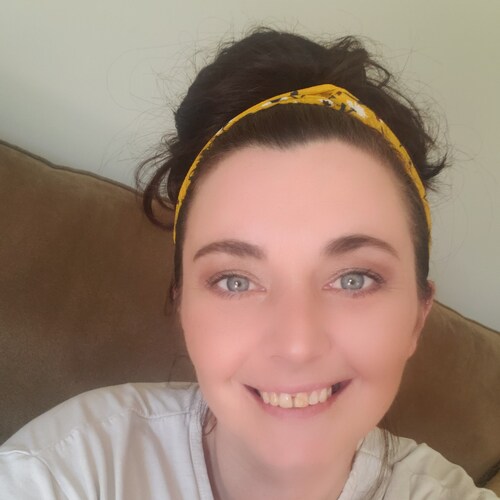 Mother of 2 incredible kids and a Wife to an amazing man. And mom to 2 dogs and a cat!!!!