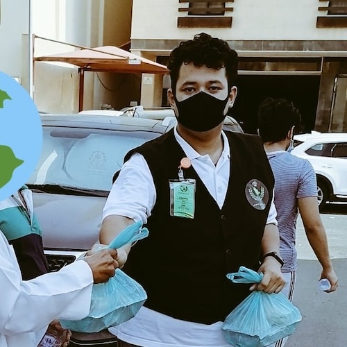 A muslim trump supporter
Here to speak up against #isreal and #democrats i believe in god and freedom.