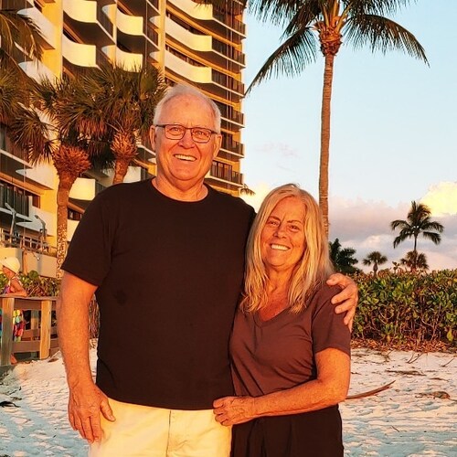 Love coaching people to help expand who they are. Marred to former state senator, mom of 8, grandmom to 15. Eternally gr...