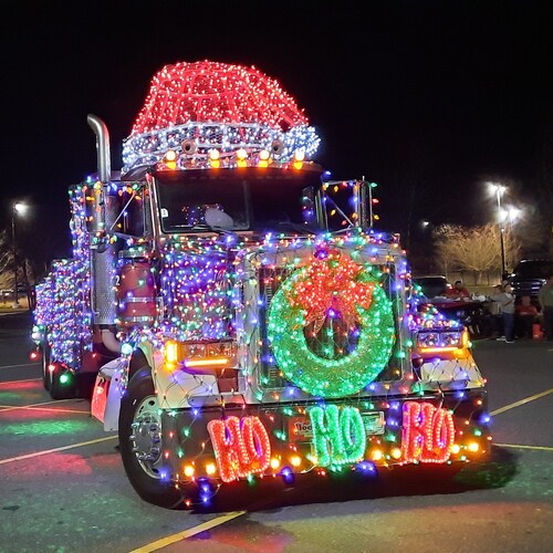 Common sense Hard working dad trying to leave my kids with a sense of hope for this country.