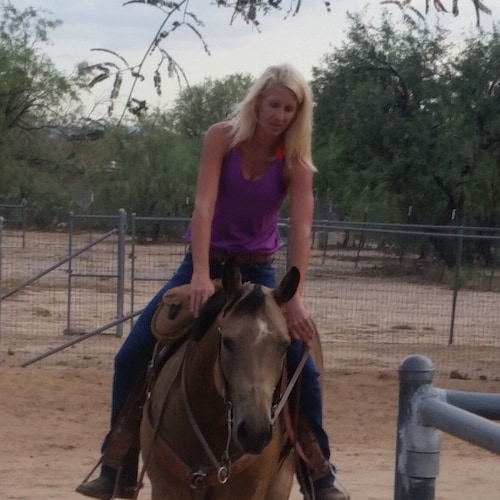 Christian, God fearing Patriot🇺🇸 , Wife & Mother of 3. 
I follow my fellow Christians Patriots🇺🇸 & MAGA 🍊supporters...