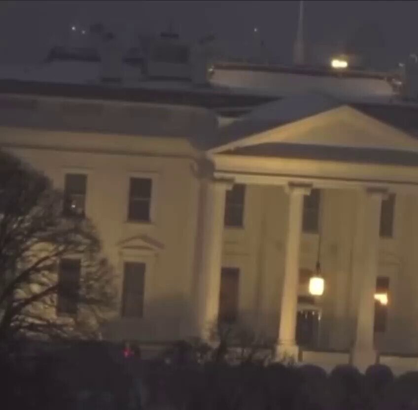 Tironianae Z on GETTR : The White House live camera on the 16th of