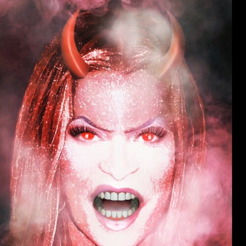 Angelique Coetzee, die Ärztin, die #Omicron in Südafrika entdeckte, wurde Berichten zufolge von euro...