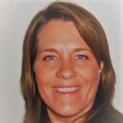 Living in the Phoenix Metro, strong Conservative, happily married, five daughters.  Let's Go Brandon!!!