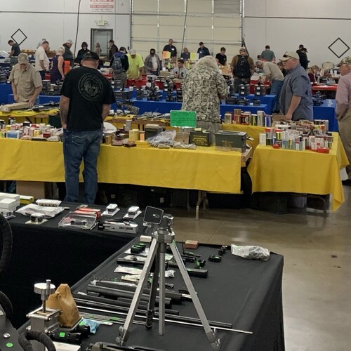 Wes Knodel Gun Shows Inc. is committed  to bringing you HIGH QUALITY, enjoyable, family friendly, gun and knife shows.