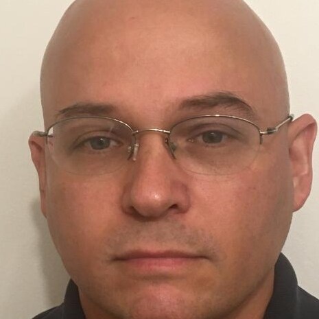 Husband Father of 3 Conservative Libertatian (small R republican)🧡🍊