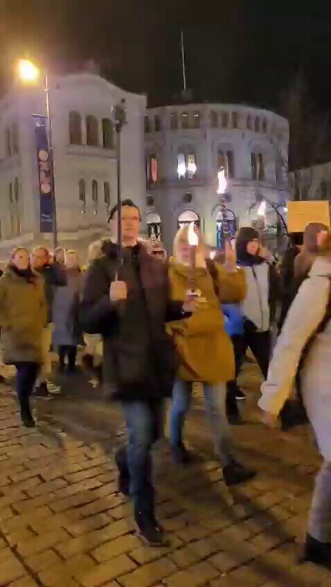 Oslo Norway taking a stand against medical tyranny 👊🏻🇬🇧🇳🇴