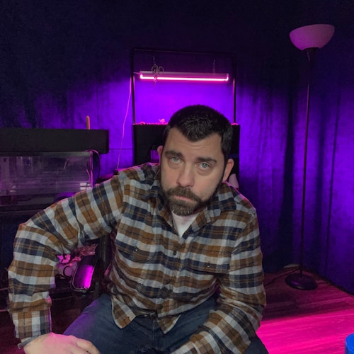 Waylon, The Indoor Farmer. Learning to grow food and be self sustainable. Watch the ups and downs of my learning process...