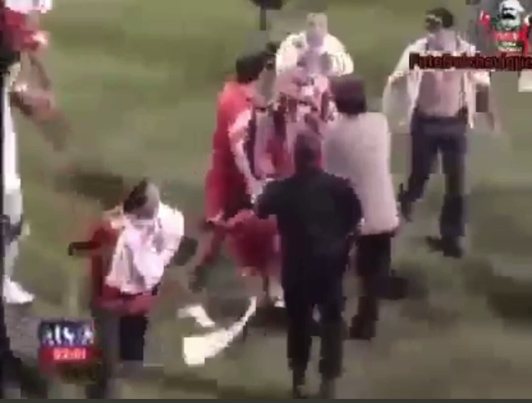 That moment when everyone realizes that there are more of us than there are of them…