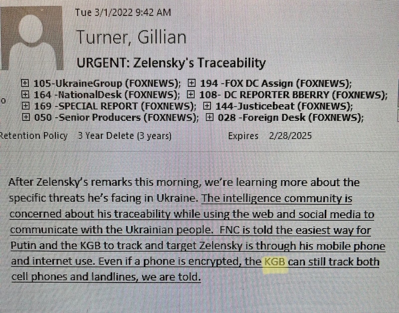 Fox News internal email appears to suggest their senior correspondent thinks the KGB still exists 🤦...