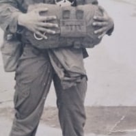 sou da direita, anti esquerda