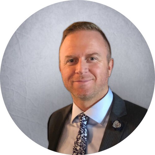 Husband. Father. Podcaster.
Burn the Boats.🔥