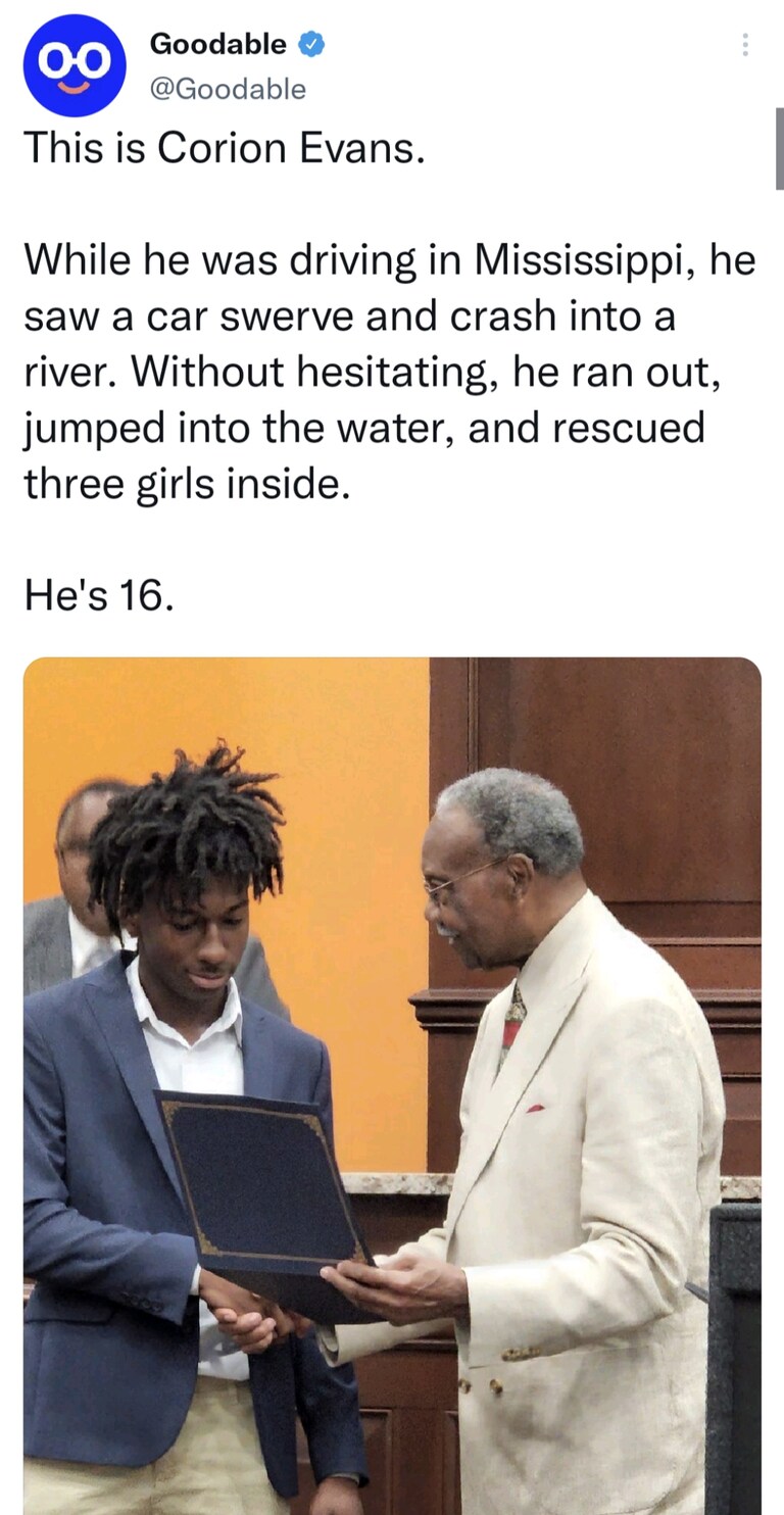 This makes this hero famous Patriots. This isn't something we've heard about on the media but we damn well should have..
