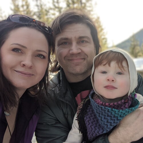 Hi, i identify as an Anti-Socialist/Anti Marxist HE or guy who hates communism+