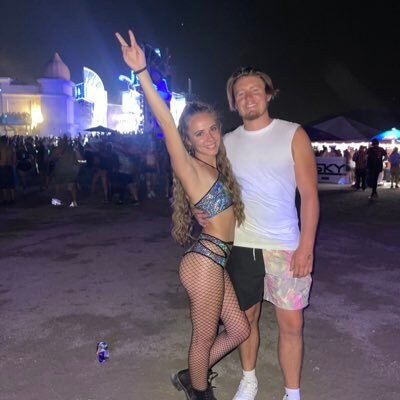 22 - business owner - real estate - outdoorsman.  Basshead $ÐOGE