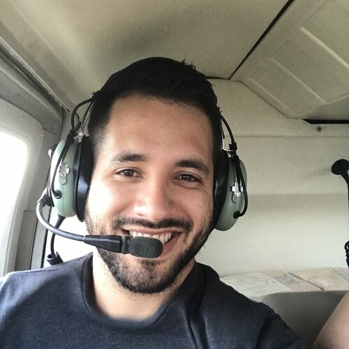 CubanAmerican, freedom fighter, in love with USA, the flag, the constitution & enemy of communism/socialism