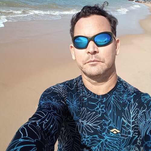 Aprendi o segredo de viver contente em toda e QUALQUER situação.FILIPENSES 4:12