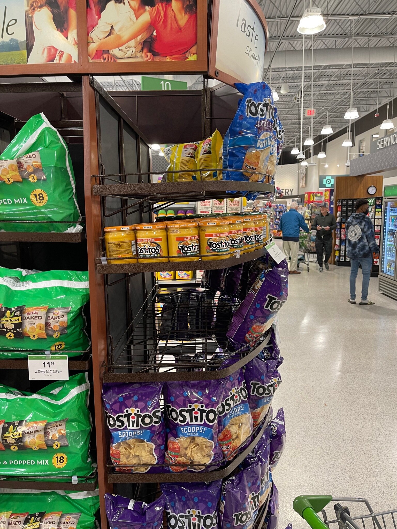 How we stock shelves in Biden’s America. #letsgobrandon 