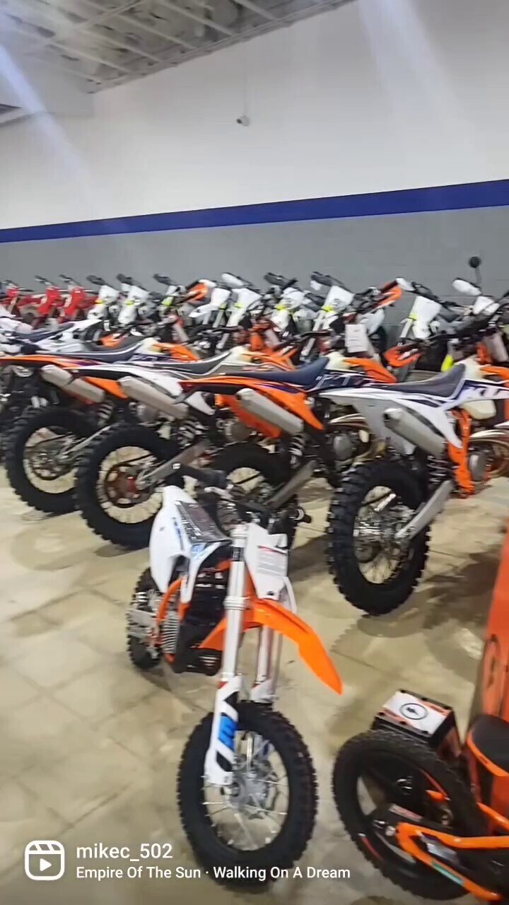 GILROY MOTORCYCLE CENTER! 