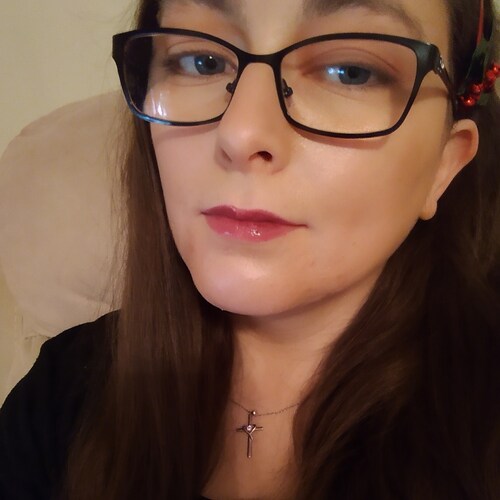 Just an American girl who loves God, her family, her country and President Donald J. Trump.
#MAGA #Caregiver #CorgiMom #...