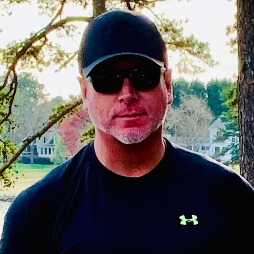 I’m An American Patriot, 2nd Amendment Advocate, Adrenaline Junkie With A Passion For Life Who Bleeds Red, White & Blue�...