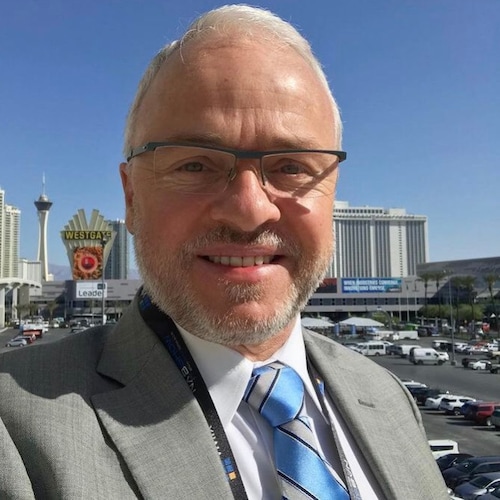 Texas First | Land Surveyor | GenX | Pure Blood Conservative | Saved by God's good grace | Happier than a tick on a bloo...