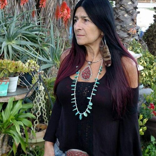 LOVE OUR COUNTRY AND MY STATE KNOWING WE NEED TO STAND UP FOR TRUTH NOW MORE THAN EVER