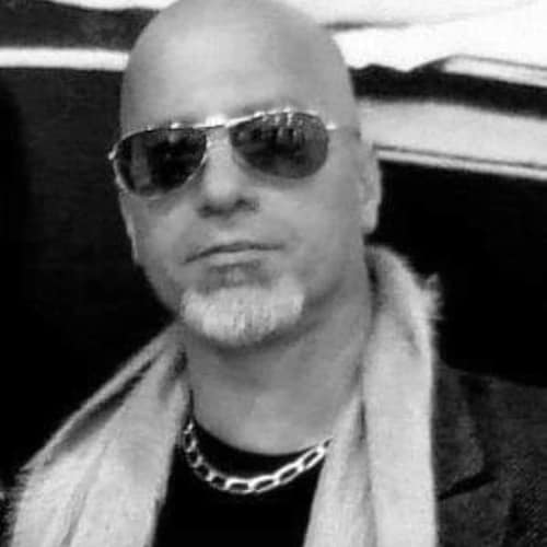 Jornalista Investigativo - Social Mídia Comportamental - Ativista Politico

Acredite!  Você participando nosso país tem ...