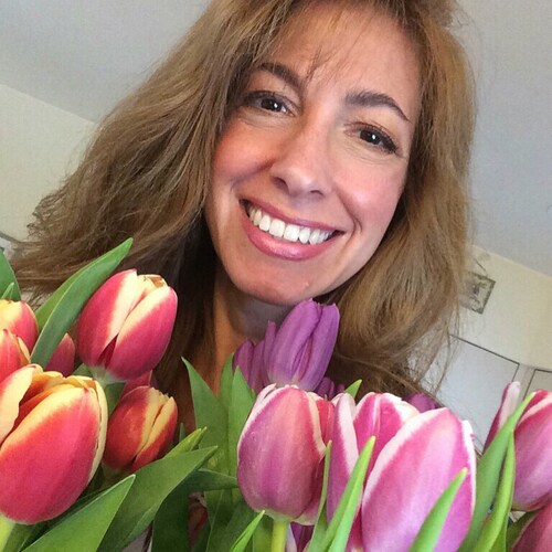 Wife and Mom who is a Proud American and believes in freedom. 🇺🇸❤️🇺🇸