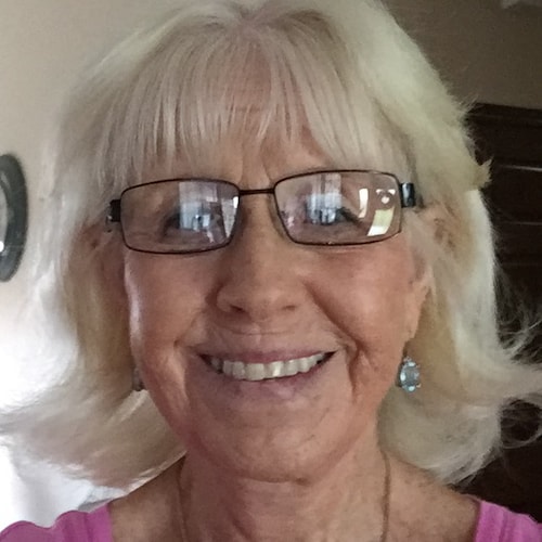 Conservative, Love Family, God and Country  - Independent- Detest fake news media