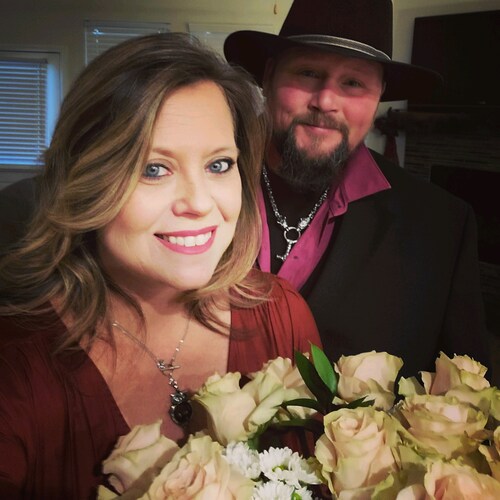 Texan .Dad.Husband.Business Owner.God.Guns.Zero Shits Taken.1A is for the offenders not the offended.i cuss.a lot.Im a c...