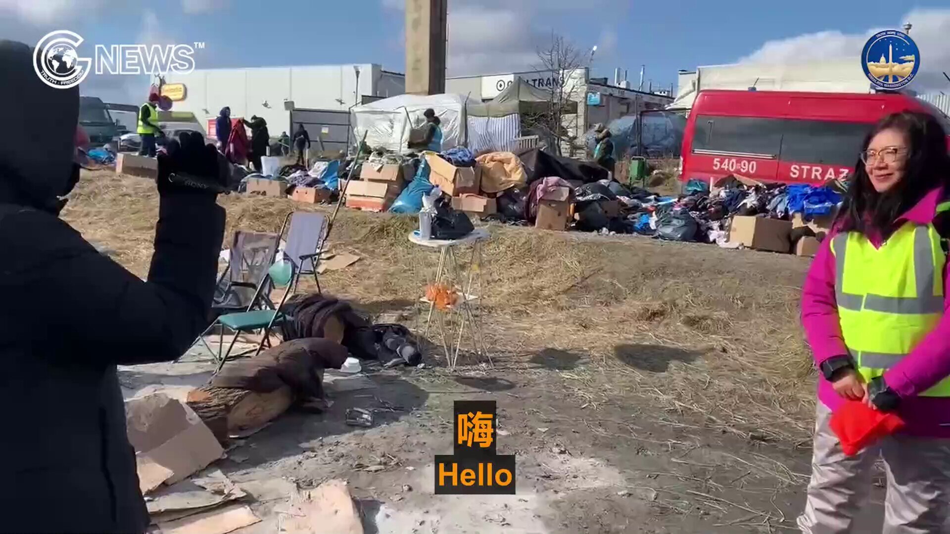 中英文字幕：西班牙国际公益基金会的谭雅采访了新中国联邦（NFSC）的志愿者妮可。

#Nicole #乌克兰大救援 #法治基金 #新中国联邦 #DC政经