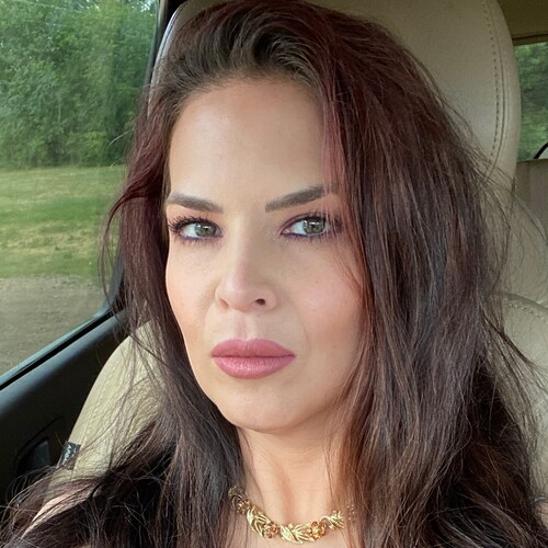 Love my Family and Country! 🇺🇸 Trump is my President🇺🇸 #TrumpWon #WWG1WGA #2A #MAGA #WomenForTrump