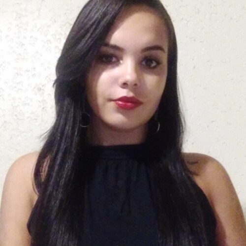 Gaúcha, cristã, conservadora e antifeminista.