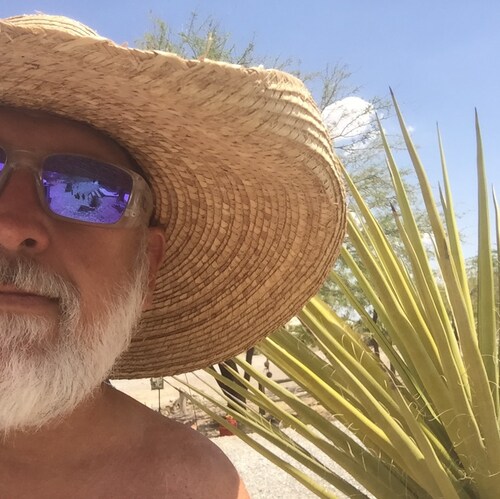 Candidate for Nye County Clerk, Constitutional Conservative, Repurpose Artist, Blessed.