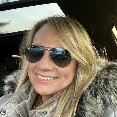 Mom to 3 boys. Baseball nut. ND 🍀 Football.  ♉️. Patriot. 🥓 ☕️ My love language is physical Touch. Bring me Bourbon an...