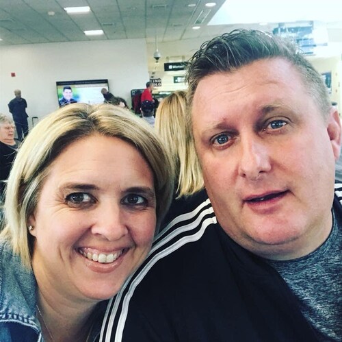 Jesus Only | Wife❤️ & MomX5 | Authentic | Wild & Free | ⚾️ Mama | Essential🌱Oils