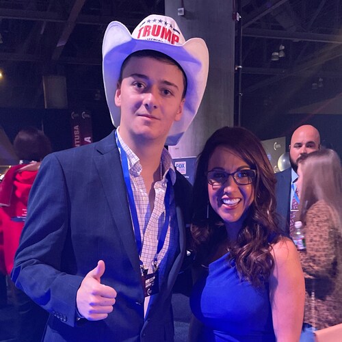 TRUMP 2024!
Unvaxxed. Unindoctrinated. 
Darren Bailey for Illinois Governor 2022!