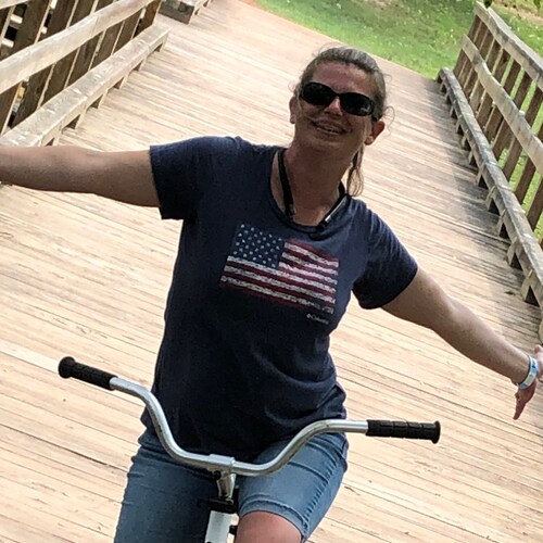 Wife, Mom, & Restaurant Owner