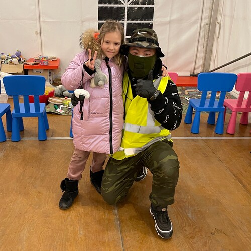 胡运何须问，赫日自当中

新中国联邦人！

无苗族（unvaccinated)

红叶农场