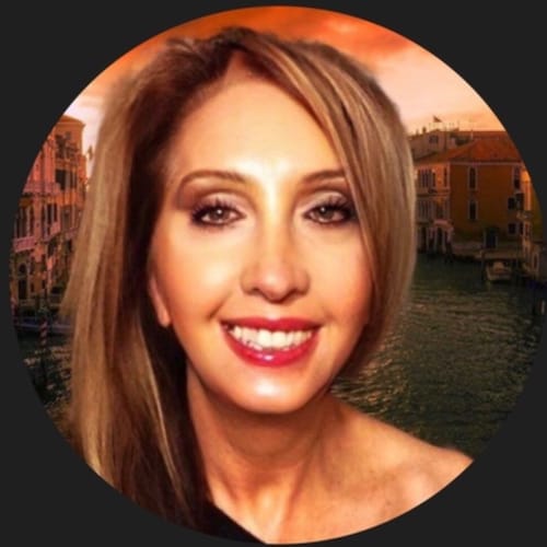 🇺🇸 TRUMP 🇺🇸 Election was STOLEN🇺🇸 Pronouns: Princess & Her Royal Highness, u get ‘em wrong, ur guilty of a hate cr...