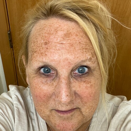 Freedom loving Christian wife of a Desert Storm veteran!