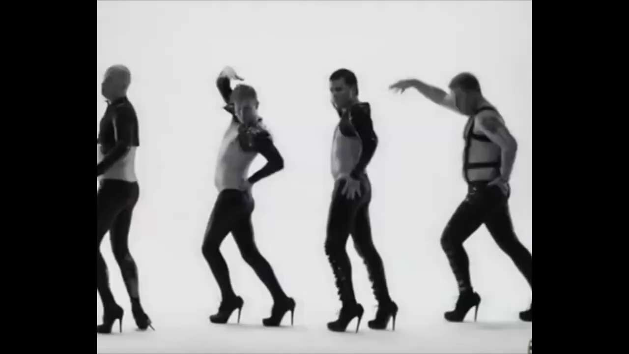 Zelensky in his poorer days !