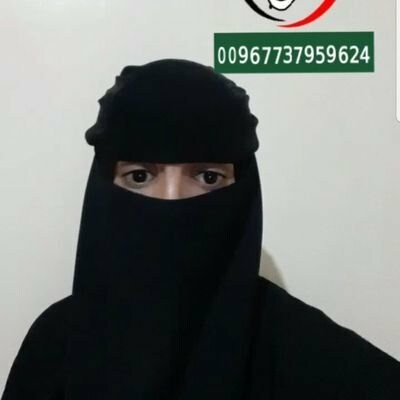 حساب خاص بالعمل الانساني وعندي حساب على تويتر