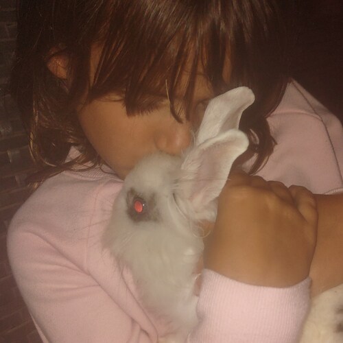 Those who know can not sleep.