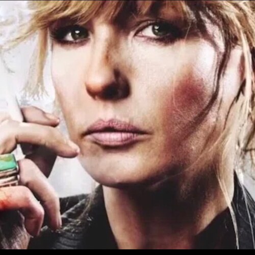 1 husband, 2 sheepdogs, 2 rabbits many chickens, golf, Freedom. common sense is my Super Power. Pro Trump