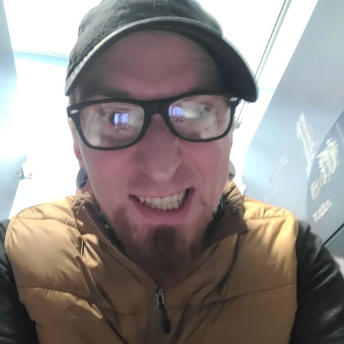 Homosexual Conservative. 

Fuck identity politics.

I'm not the only one.